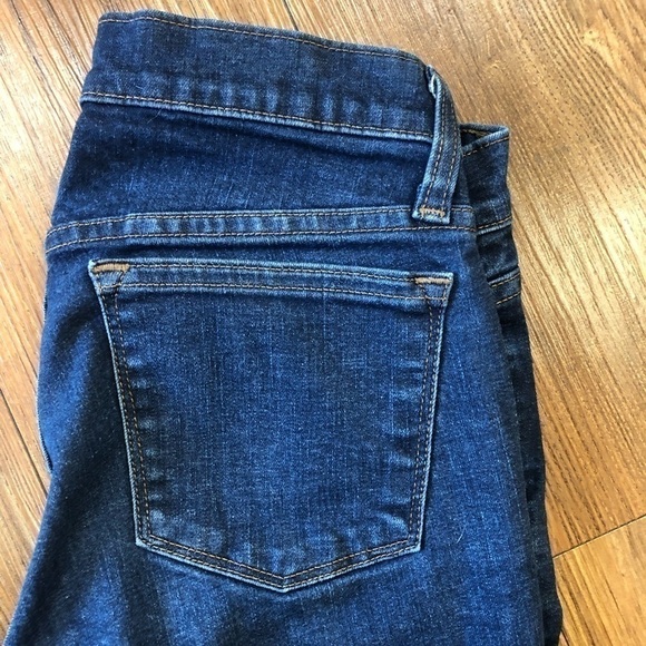 𝅺j. Crew Toothpick 8” Rise Jeans Size 27 - Picture 8 of 14